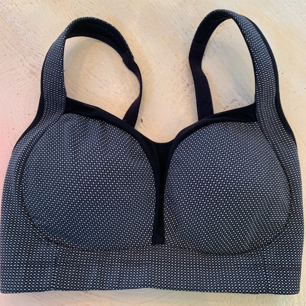 Lululemon TaTa Tamer II Bra 32D/DD